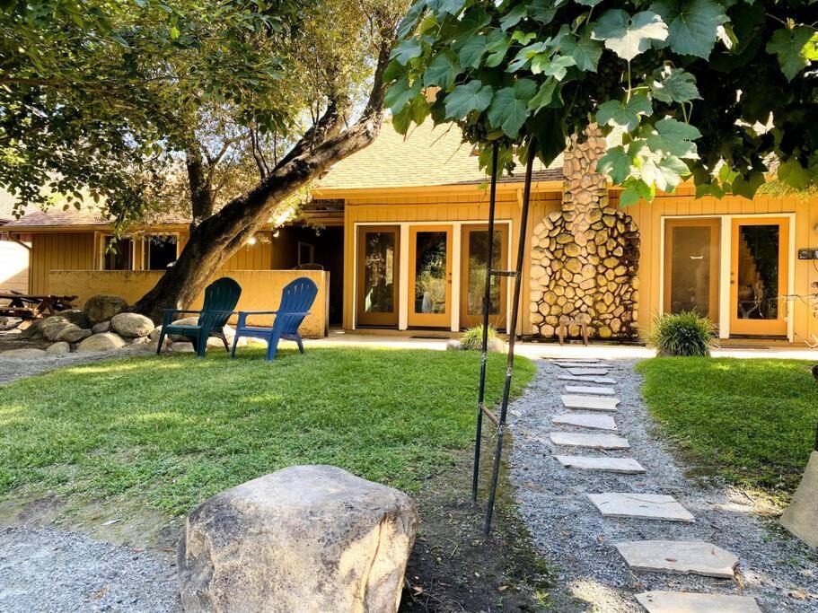 Sequoia Cabin By The River Three Rivers Exterior photo